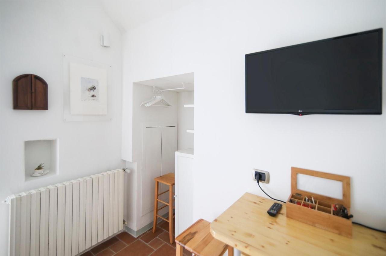 Little Room - Camera Indipendente Nella Torre Pontassieve Exterior foto